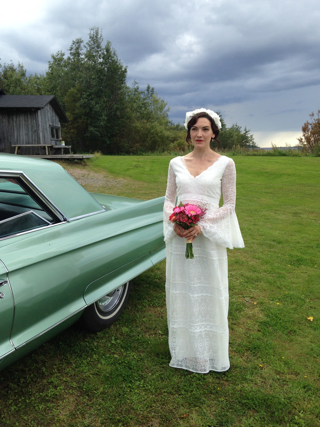 wedding dress by Sofia Ilmonen
