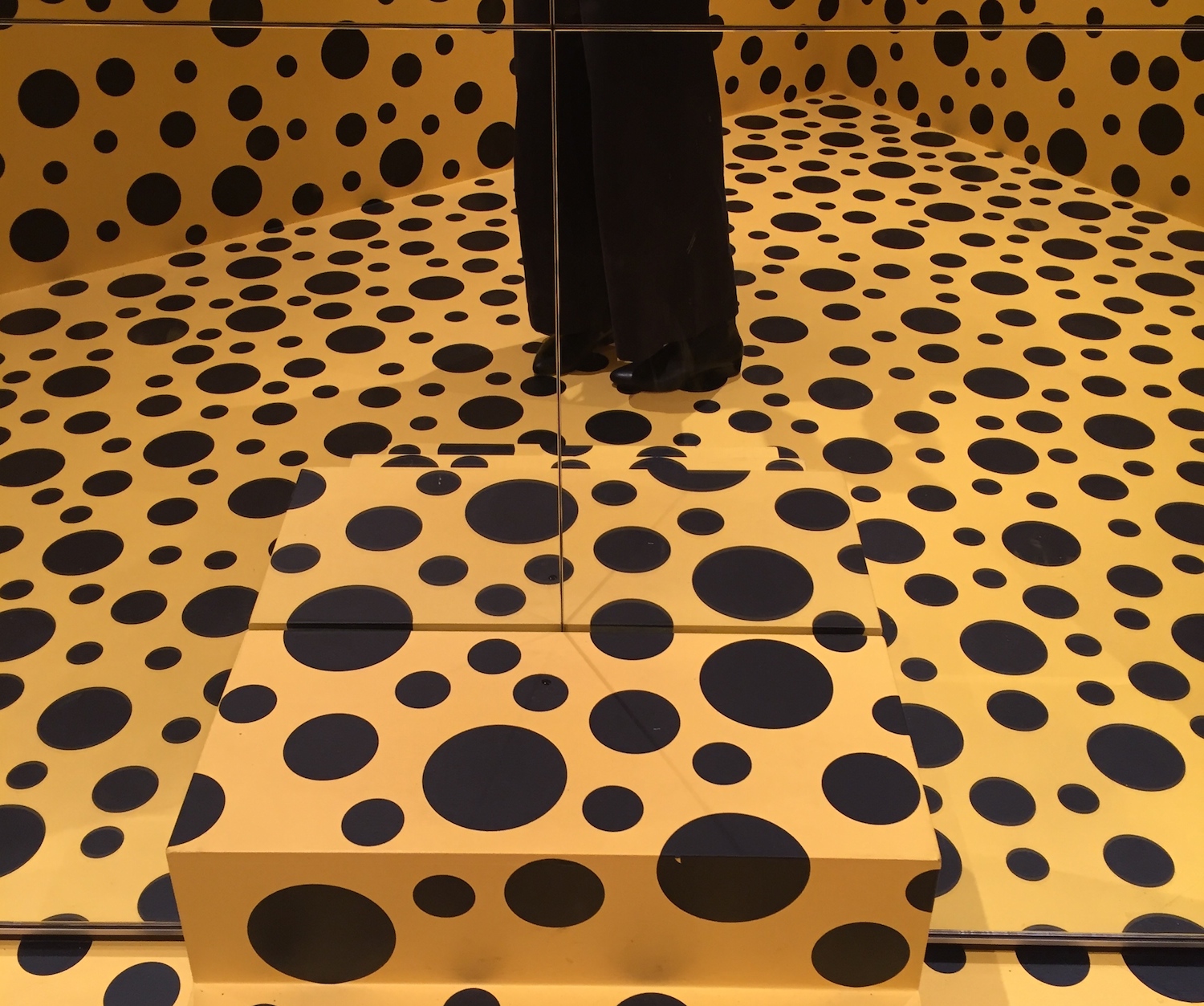 yayoi kusama